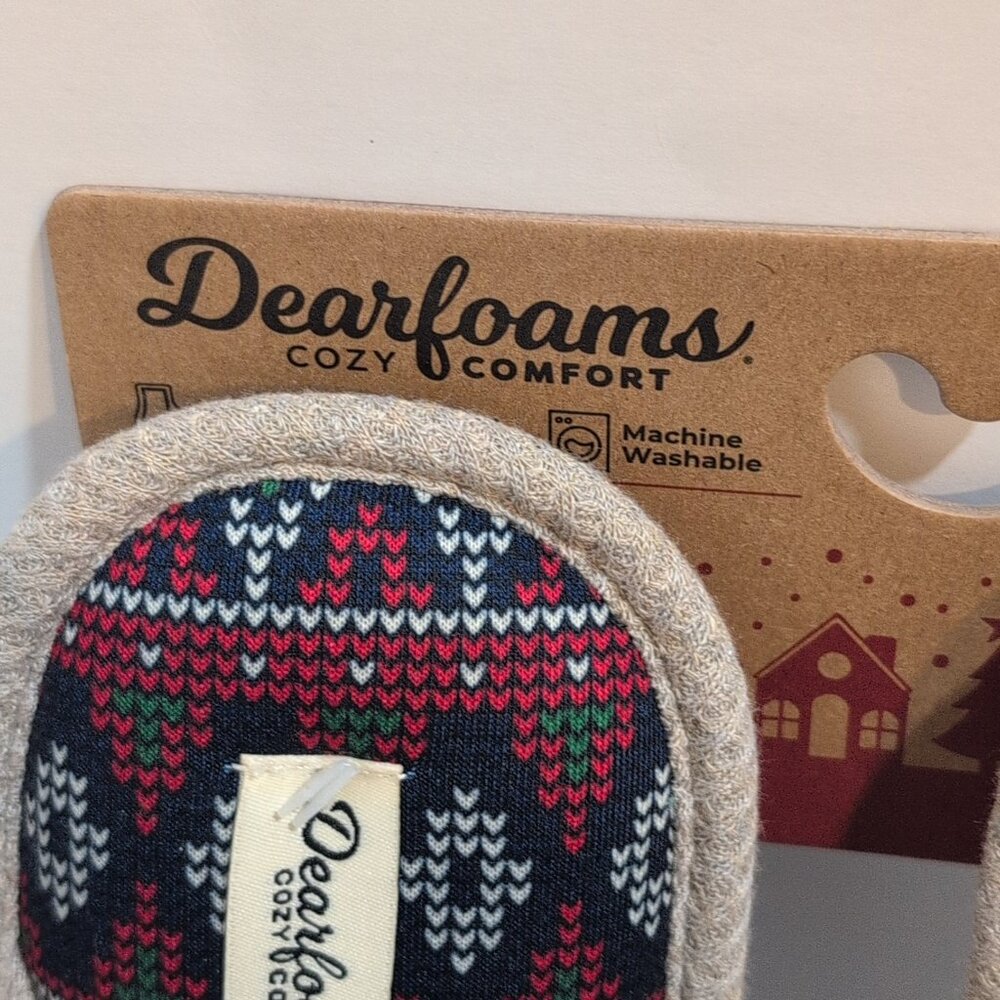 NWT Medium 9-10 Dearfoams Cozy Comfort Merry Tipsy I'm Christmas Slippers - Picture 3 of 6